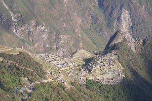 chemin de l'inka, vue de Machu Picchu depuis la porte du soleil, intipunku